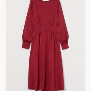 Red Giuliva Heritage x H&M Midi Dress